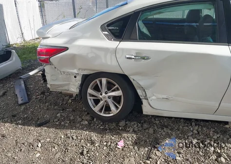 2015 Nissan Altima 2.5 Sl из США, поврежденный, VIN 1N4AL3AP1FC134988